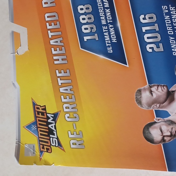 WWE Ultimate Warrior vs Honky Tonk Man SUMMER SLAM 2-pack - Picture 10 of 11